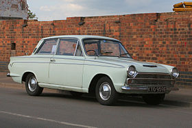 Ford Cortina KTO959E.jpg